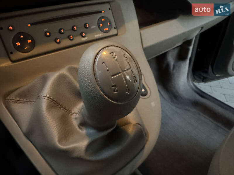 Мінівен Renault Kangoo 2008 в Києві фото 43 Мінівен Renault Kangoo 2008 в Києві