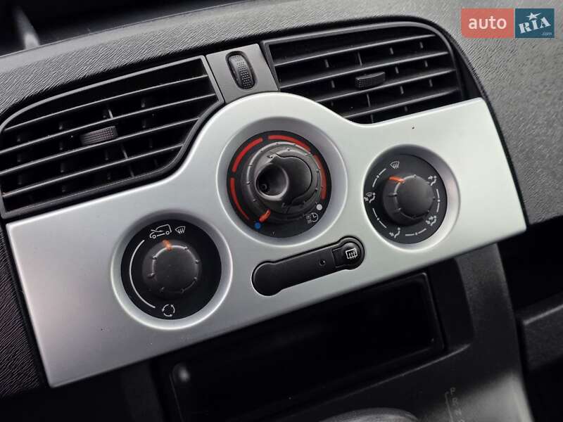 Вантажний фургон Renault Kangoo 2012 в Тернополі