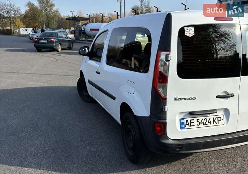 Минивэн Renault Kangoo 2016 в Днепре фото 5 Минивэн Renault Kangoo 2016 в Днепре