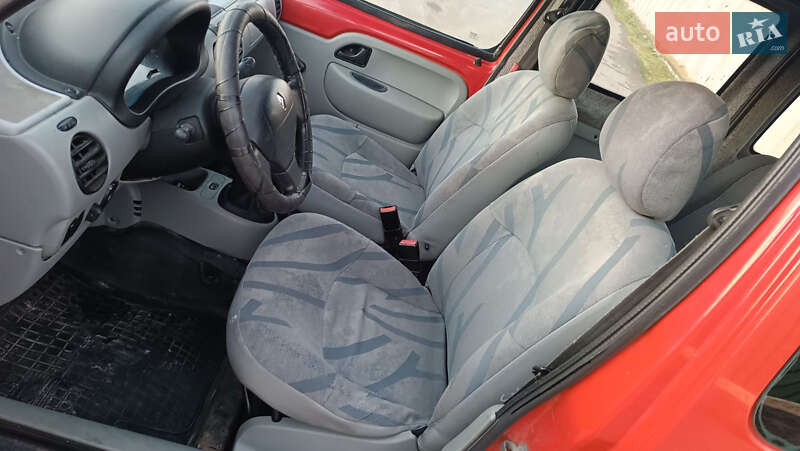 Минивэн Renault Kangoo 2003 в Ровно фото 17 Минивэн Renault Kangoo 2003 в Ровно