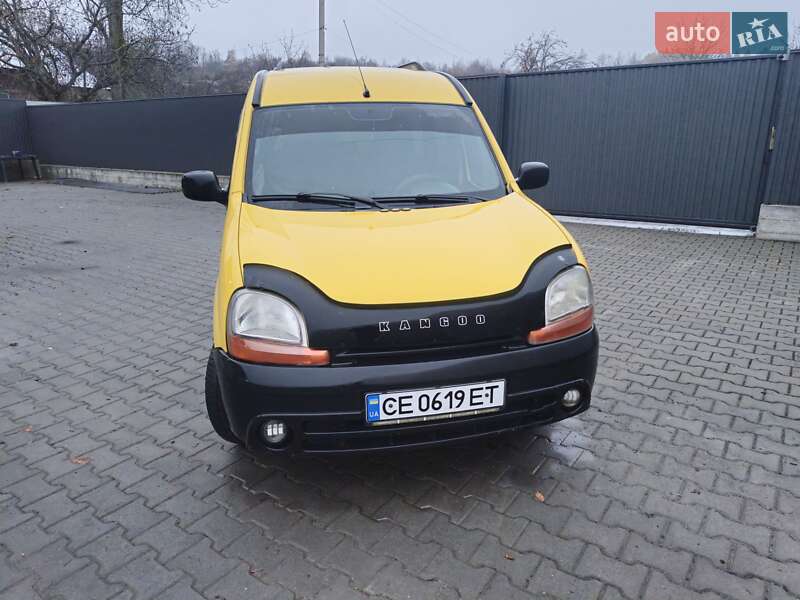 Минивэн Renault Kangoo 2002 в Косове
