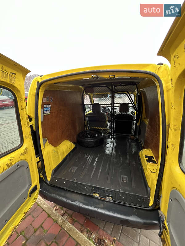 Другие грузовики Renault Kangoo 2004 в Ровно фото 10 Другие грузовики Renault Kangoo 2004 в Ровно