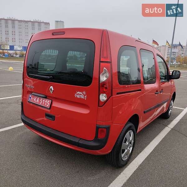 Мінівен Renault Kangoo 2010 в Києві