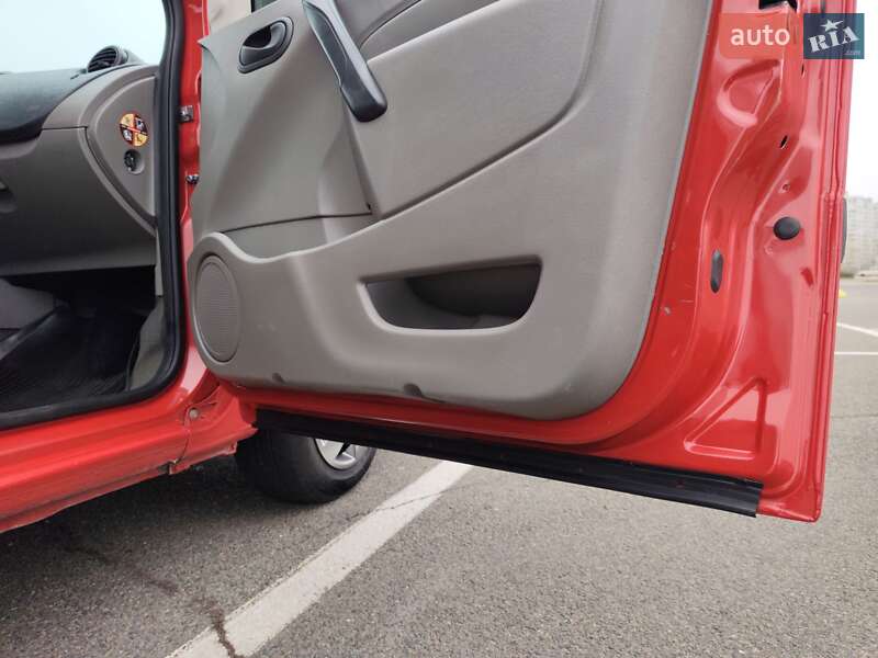 Мінівен Renault Kangoo 2010 в Києві