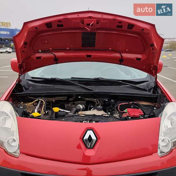 Мінівен Renault Kangoo 2010 в Києві
