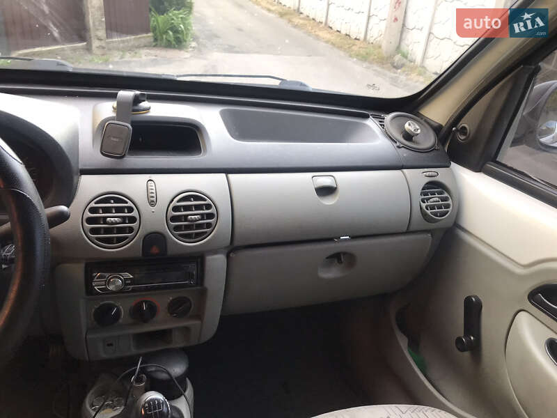 Вантажний фургон Renault Kangoo 2006 в Києві