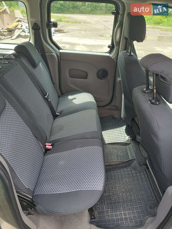 Минивэн Renault Kangoo 2008 в Ивано-Франковске