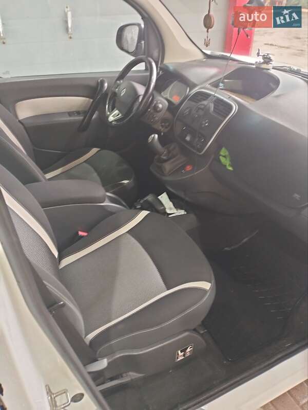 Мінівен Renault Kangoo 2015 в Дубні