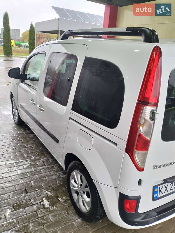 Мінівен Renault Kangoo 2015 в Дубні