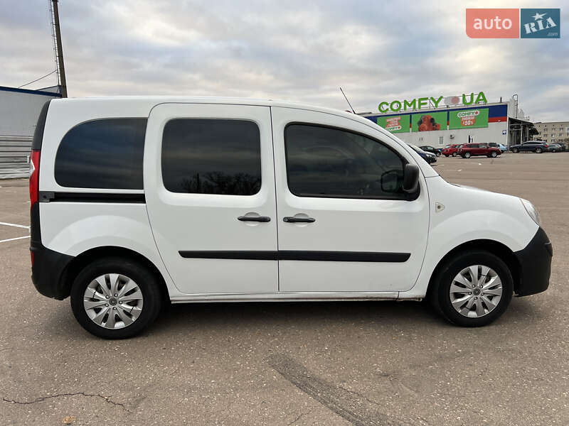 Мікроавтобус вантажний (до 3,5т) Renault Kangoo 2011 в Рівному