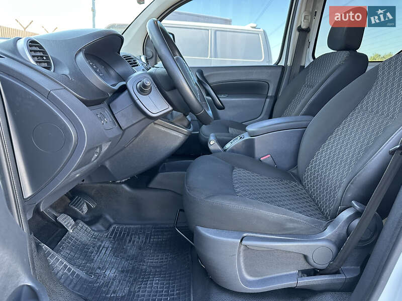 Грузопассажирский фургон Renault Kangoo 2014 в Киеве фото 21 Грузопассажирский фургон Renault Kangoo 2014 в Киеве