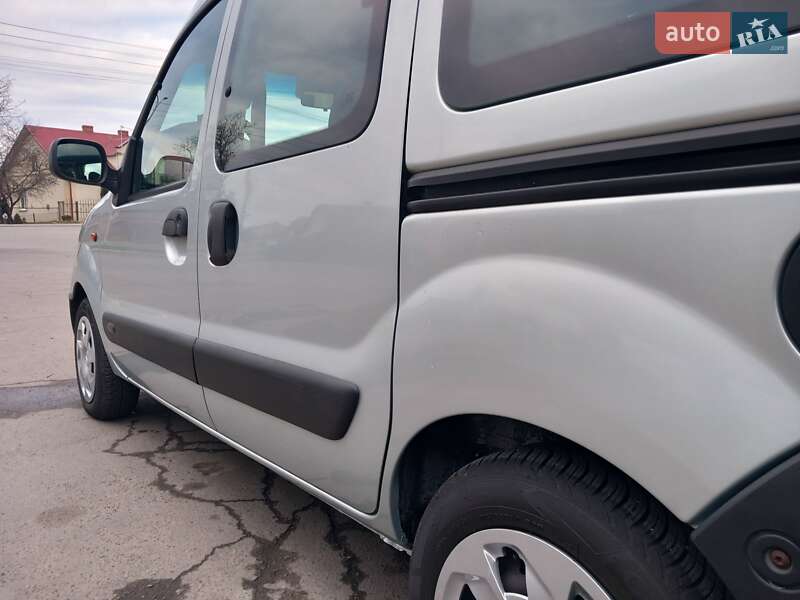 Минивэн Renault Kangoo 2002 в Городке фото 87 Минивэн Renault Kangoo 2002 в Городке