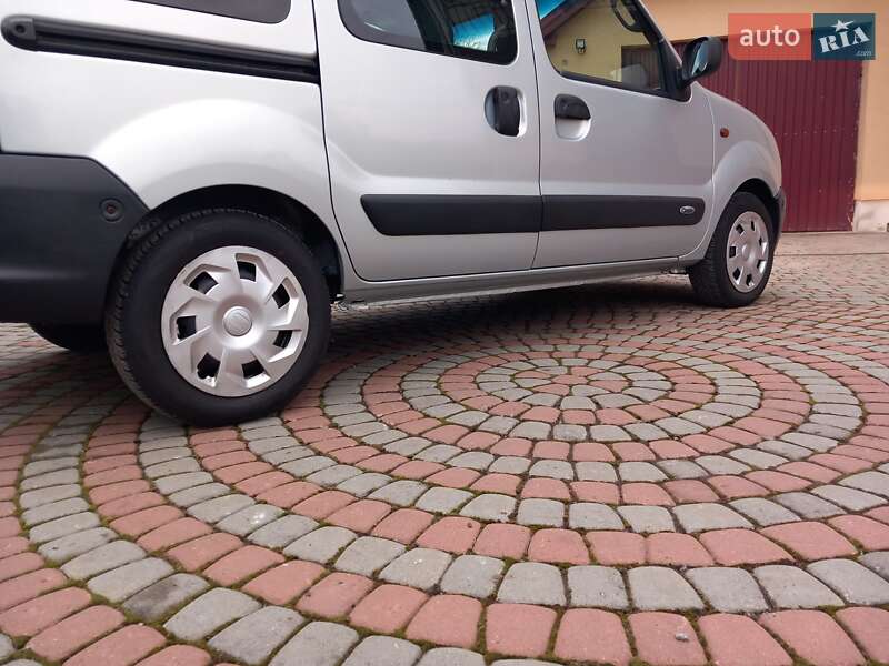 Минивэн Renault Kangoo 2002 в Городке фото 367 Минивэн Renault Kangoo 2002 в Городке