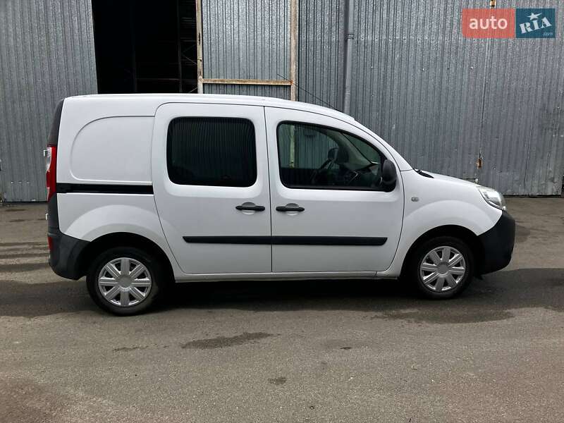 Вантажний фургон Renault Kangoo 2016 в Києві