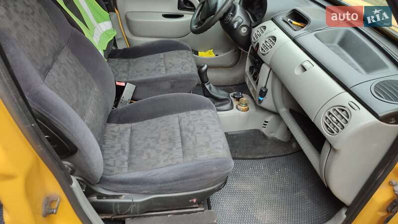 Мінівен Renault Kangoo 2007 в Чернівцях