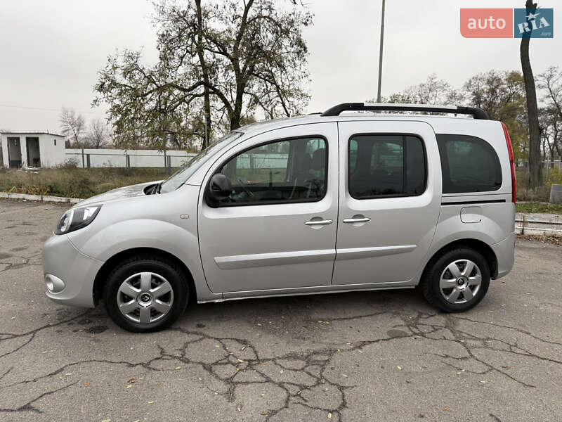 Мінівен Renault Kangoo 2016 в Дніпрі