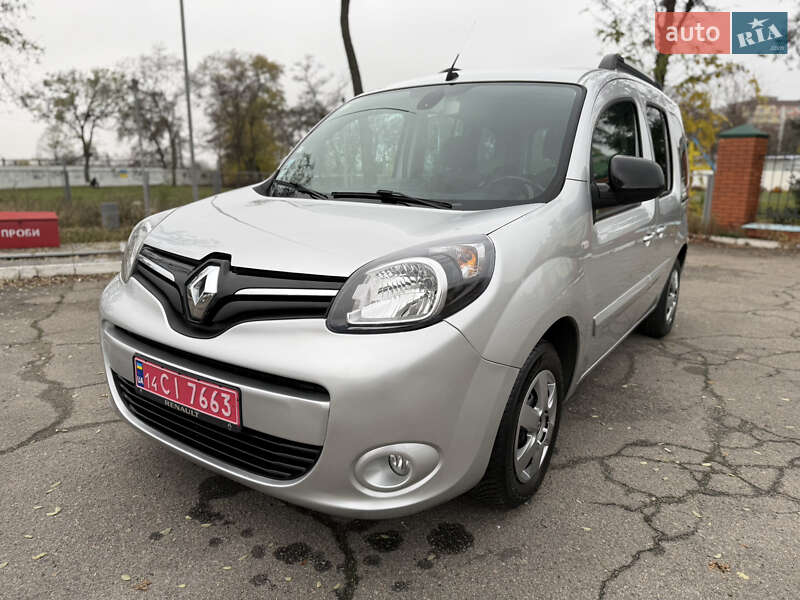 Мінівен Renault Kangoo 2016 в Дніпрі