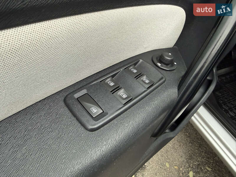 Мінівен Renault Kangoo 2016 в Дніпрі