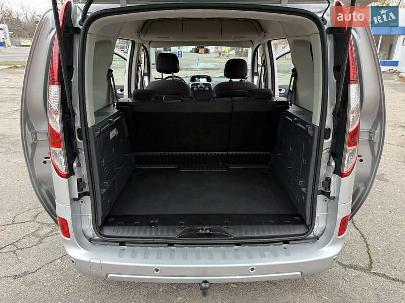 Мінівен Renault Kangoo 2016 в Дніпрі