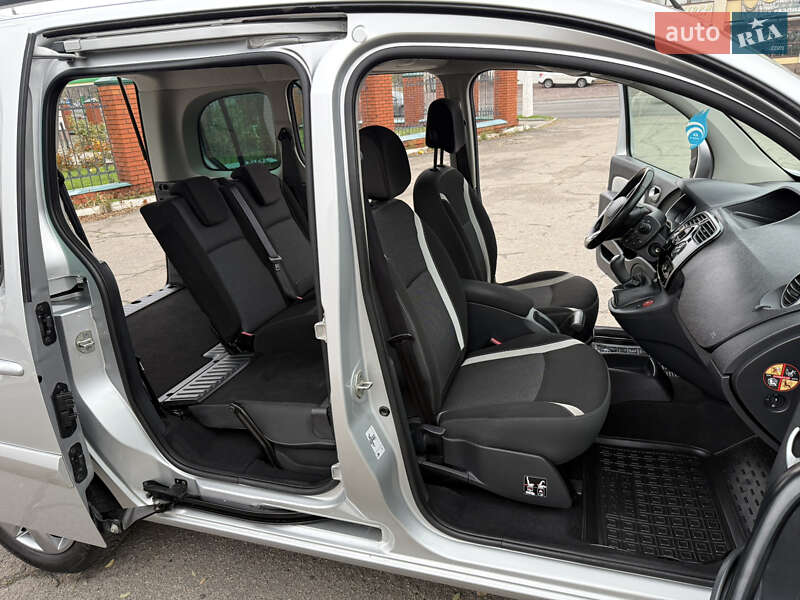 Мінівен Renault Kangoo 2016 в Дніпрі