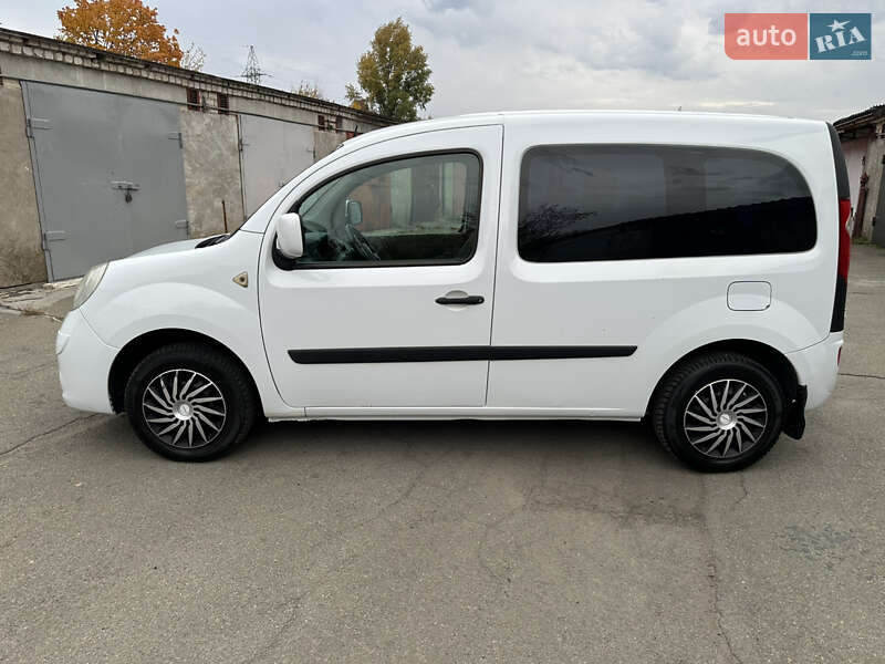 Мінівен Renault Kangoo 2010 в Жовтих Водах фото 9 Мінівен Renault Kangoo 2010 в Жовтих Водах