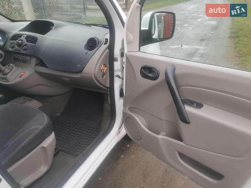 Мінівен Renault Kangoo 2010 в Любомлі фото 17 Мінівен Renault Kangoo 2010 в Любомлі