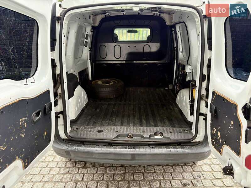 Грузовой фургон Renault Kangoo 2013 в Киеве фото 6 Грузовой фургон Renault Kangoo 2013 в Киеве