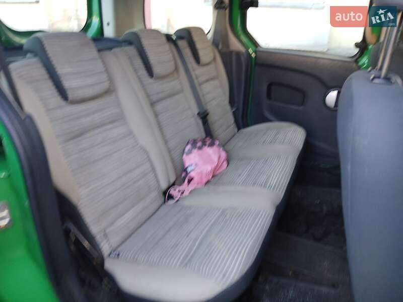 Мінівен Renault Kangoo 2011 в Львові