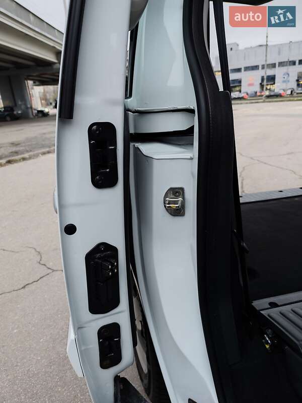 Мінівен Renault Kangoo 2011 в Києві фото 34 Мінівен Renault Kangoo 2011 в Києві