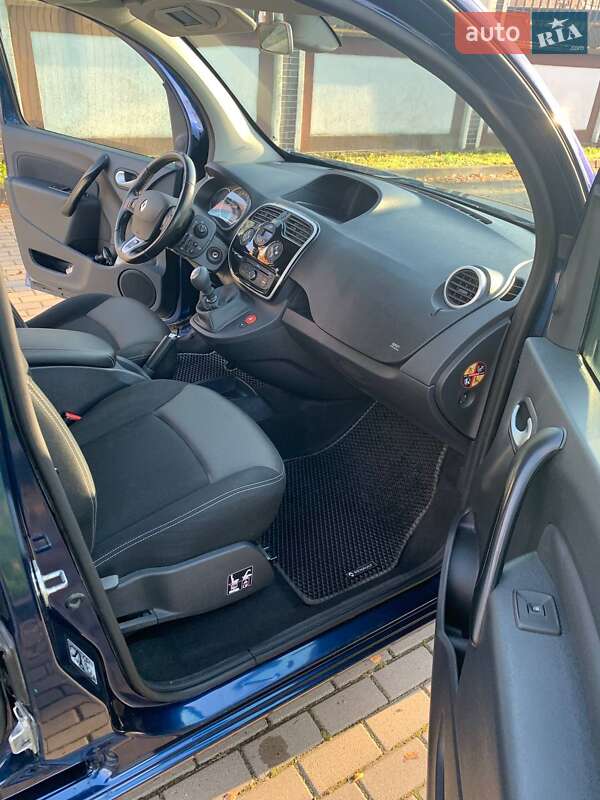 Мінівен Renault Kangoo 2017 в Рівному фото 22 Мінівен Renault Kangoo 2017 в Рівному