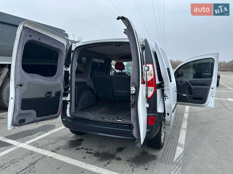Мінівен Renault Kangoo 2014 в Ірпені