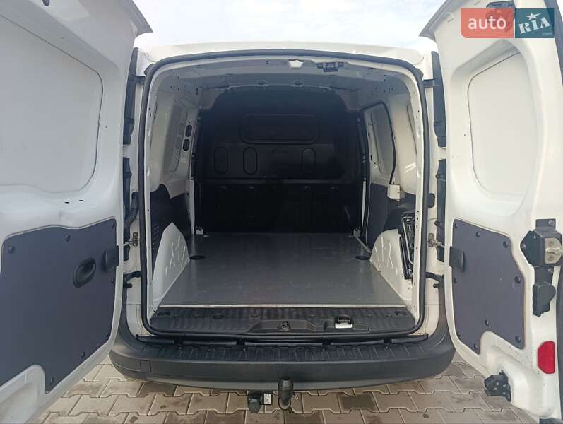 Грузовой фургон Renault Kangoo 2020 в Золочеве