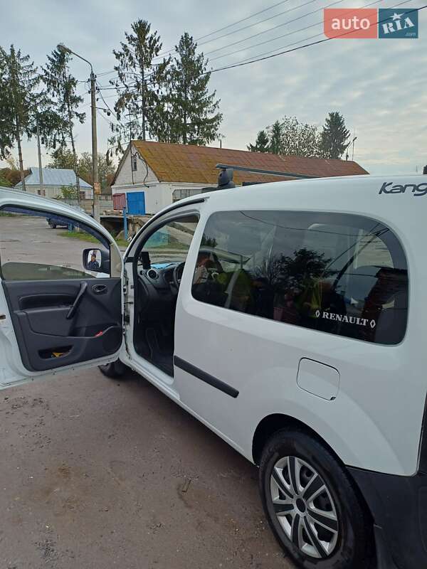 Минивэн Renault Kangoo 2011 в Виннице