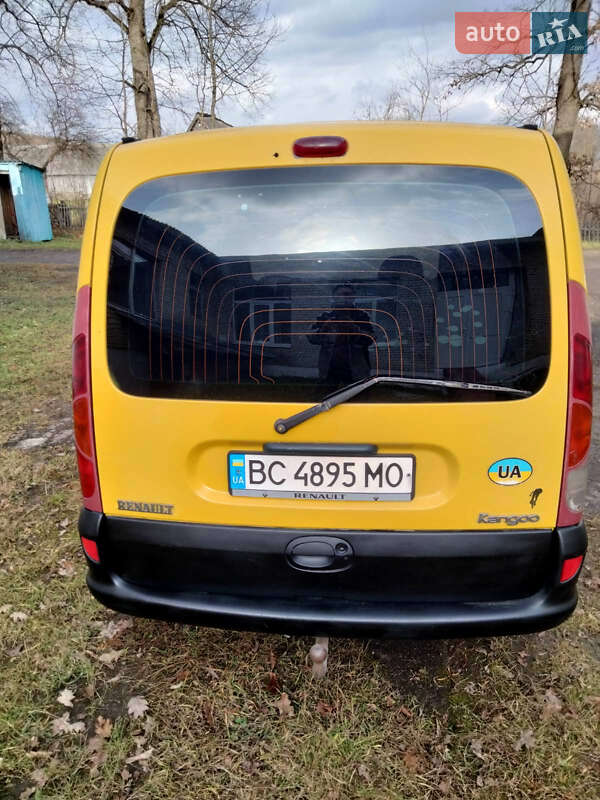 Минивэн Renault Kangoo 2000 в Турке фото 5 Минивэн Renault Kangoo 2000 в Турке