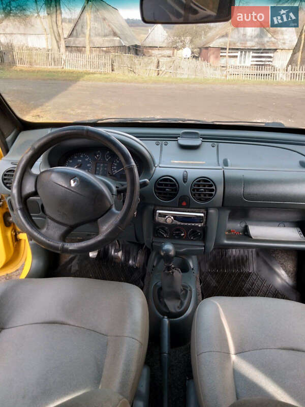 Минивэн Renault Kangoo 2000 в Турке фото 12 Минивэн Renault Kangoo 2000 в Турке
