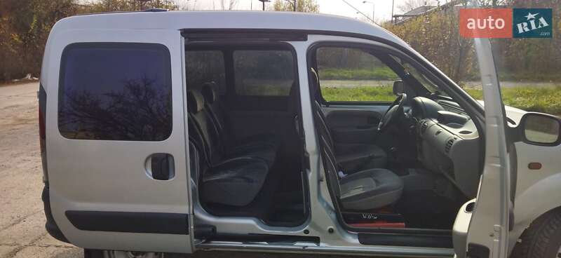 Мінівен Renault Kangoo 2002 в Ужгороді