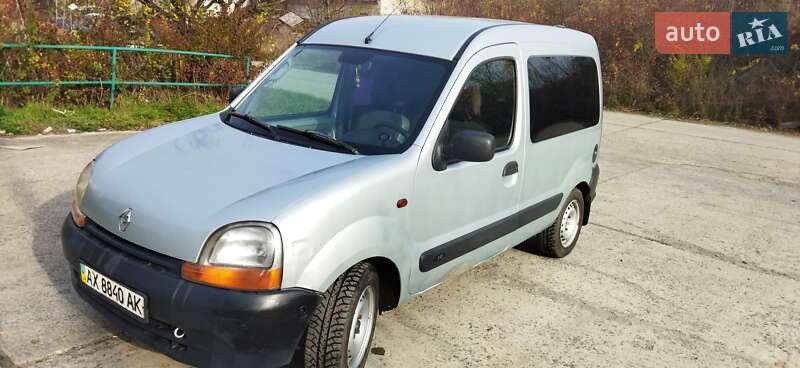 Мінівен Renault Kangoo 2002 в Ужгороді