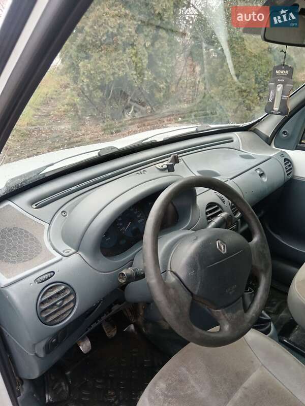 Грузовой фургон Renault Kangoo 2001 в Ивано-Франковске фото 5 Грузовой фургон Renault Kangoo 2001 в Ивано-Франковске