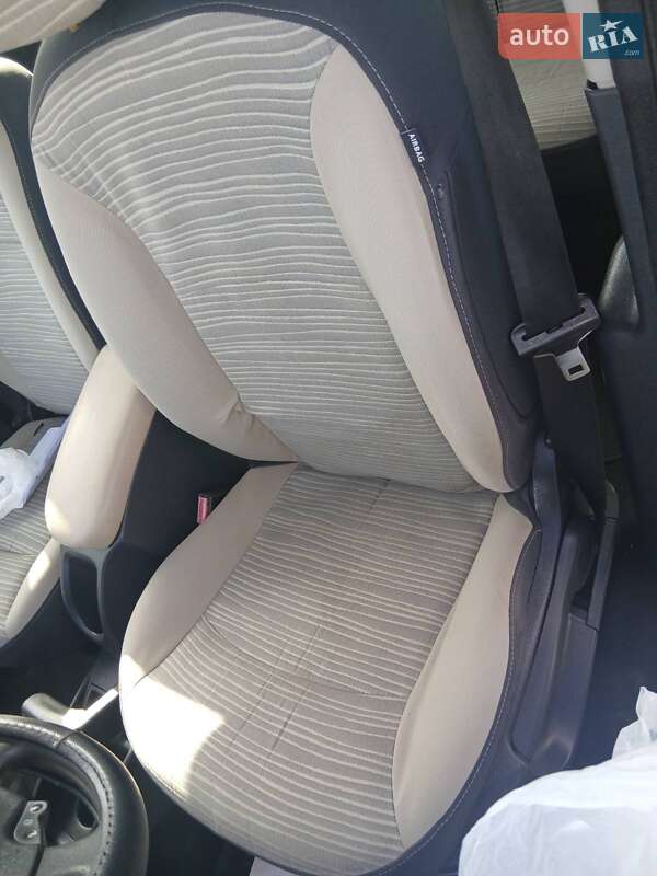 Мінівен Renault Kangoo 2011 в Дрогобичі