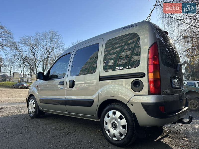 Мінівен Renault Kangoo 2004 в Чернівцях