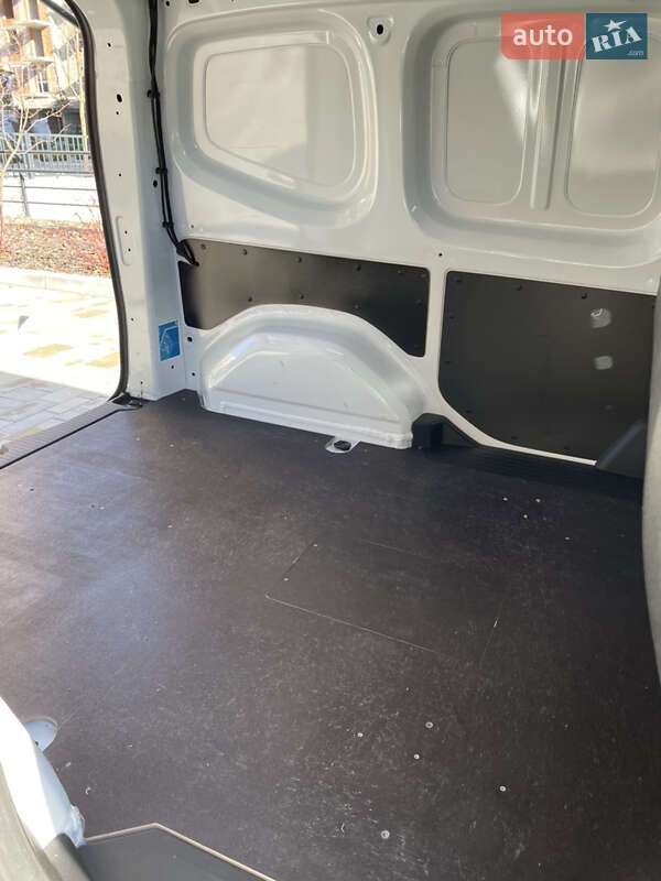 Грузовой фургон Renault Kangoo 2023 в Львове фото 20 Грузовой фургон Renault Kangoo 2023 в Львове