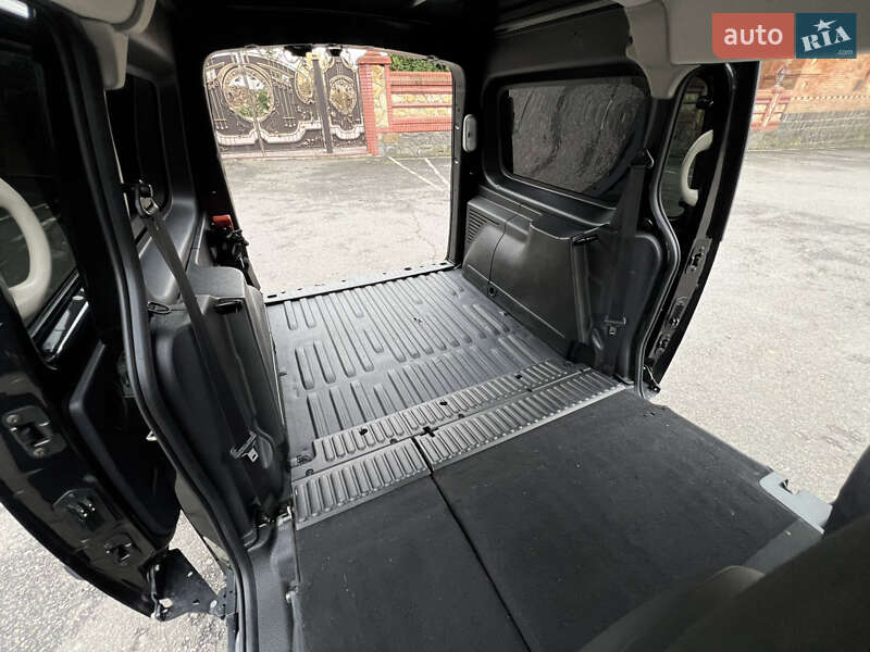 Минивэн Renault Kangoo 2012 в Виннице