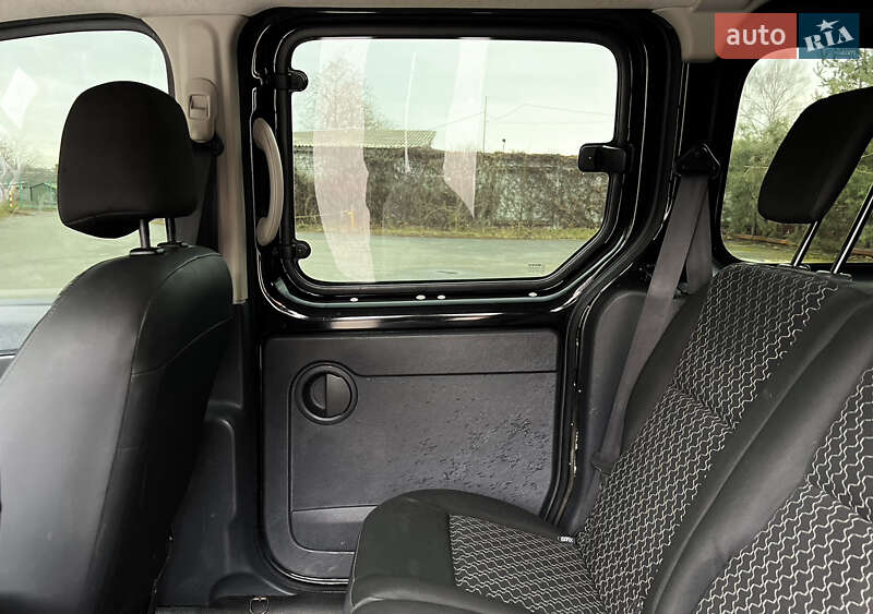 Минивэн Renault Kangoo 2012 в Виннице