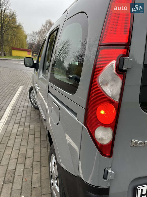Минивэн Renault Kangoo 2012 в Луцке