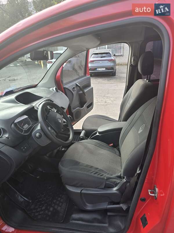 Грузовой фургон Renault Kangoo 2013 в Днепре