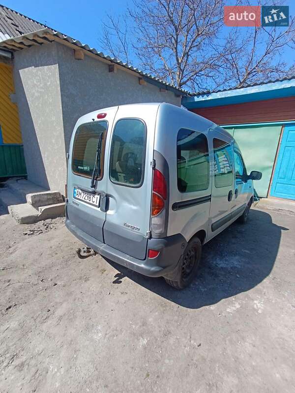 Минивэн Renault Kangoo 2002 в Звягеле