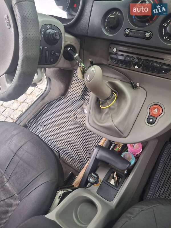 Минивэн Renault Kangoo 2009 в Одессе