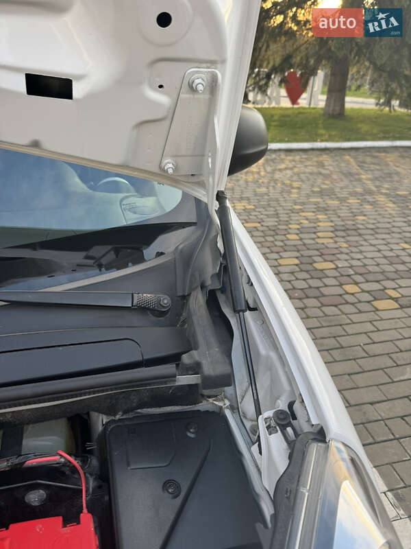 Грузовой фургон Renault Kangoo 2018 в Луцке