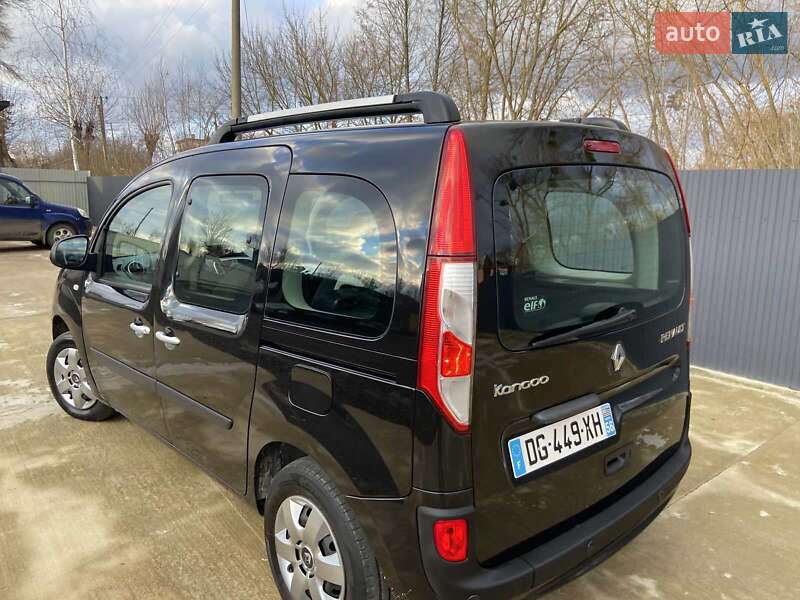Вантажний фургон Renault Kangoo 2015 в Києві