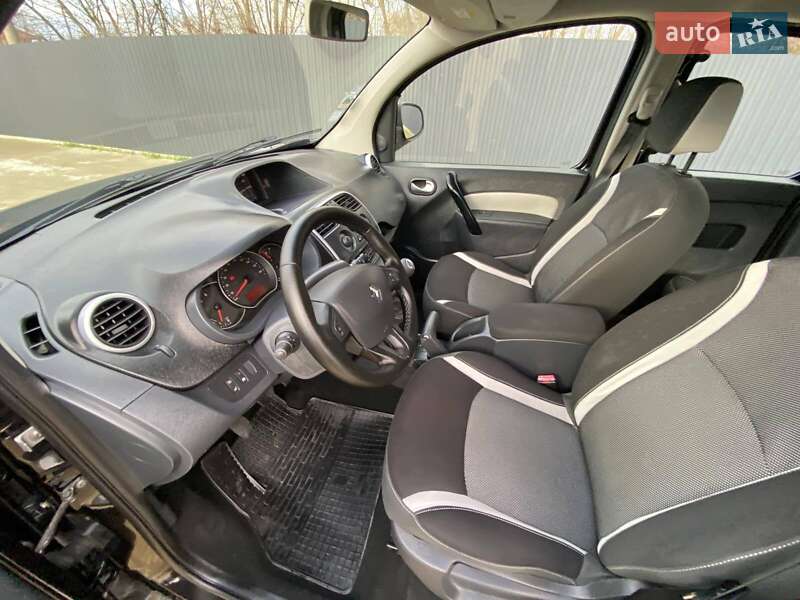 Вантажний фургон Renault Kangoo 2015 в Києві